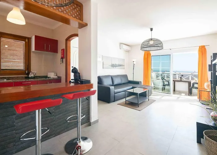 Panelo Apartmán Puerto del Carmen (Lanzarote)